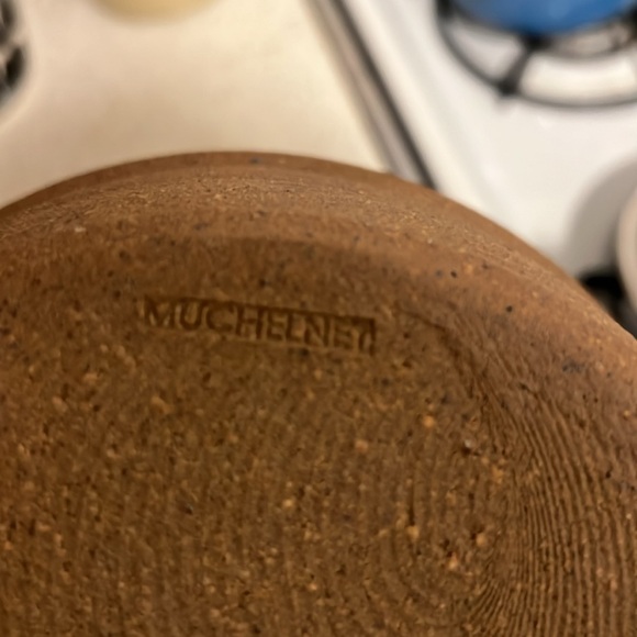 Muchelney Handled Casserole (John Leach) - Picture 8 of 9